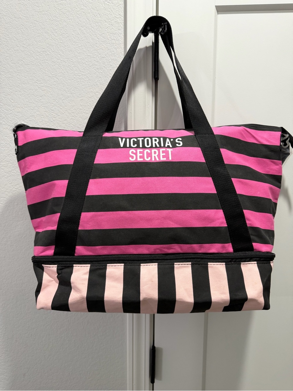Victoria’s Secret Hot Pink Black Striped Zip Traveling Tote Overnight Bag